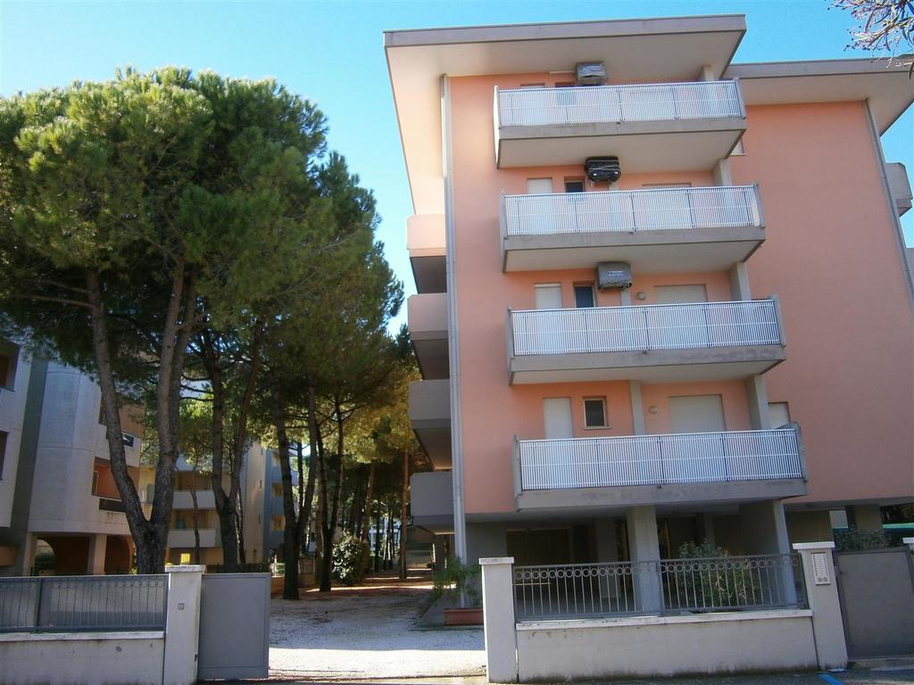 Tiepolo Lägenhet Bibione Exteriör bild